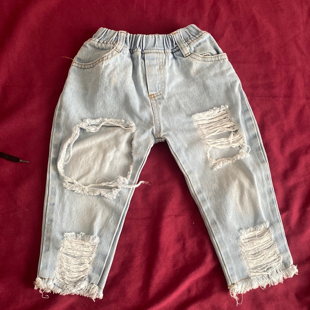 Toddler ripped jeans